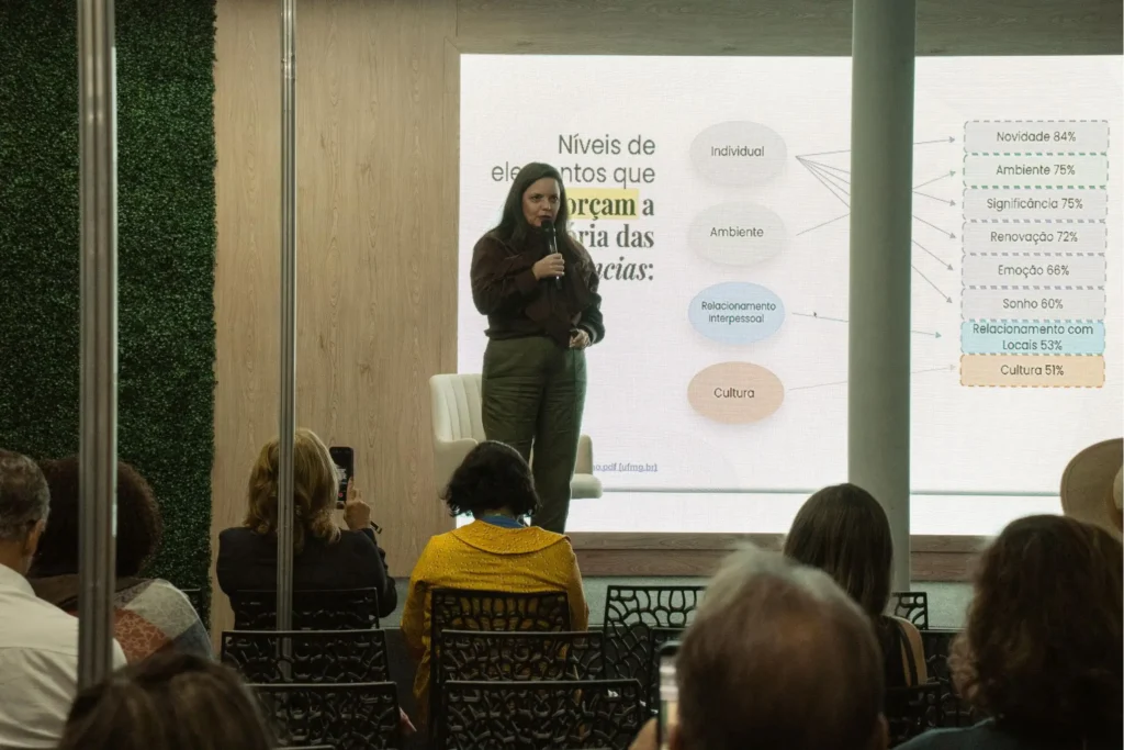 Jaqueline Gil palestra sobre Turismo de Luxo na Ruraltur Nacional 2026 em Santa Teresa
